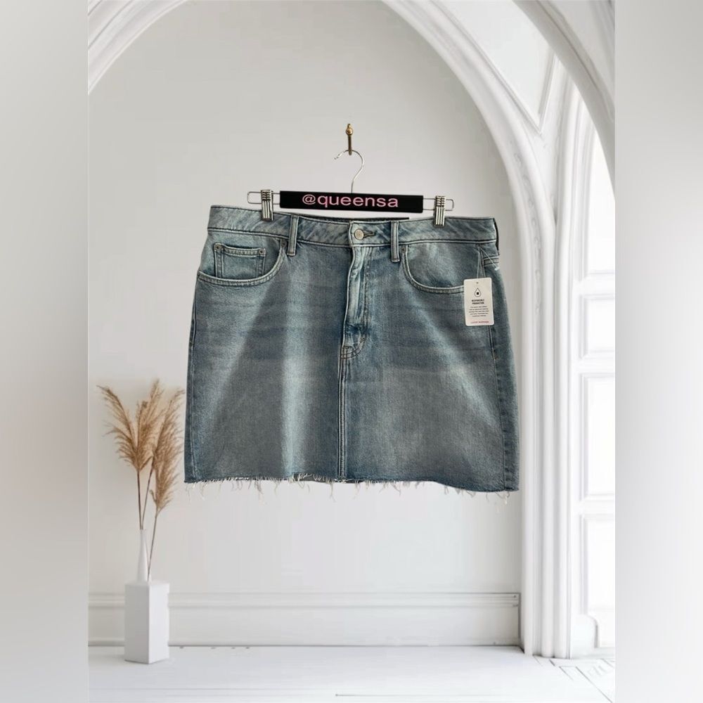 Lucky Brand Denim Mini Skirt Size 32 - Picture 2 of 11
